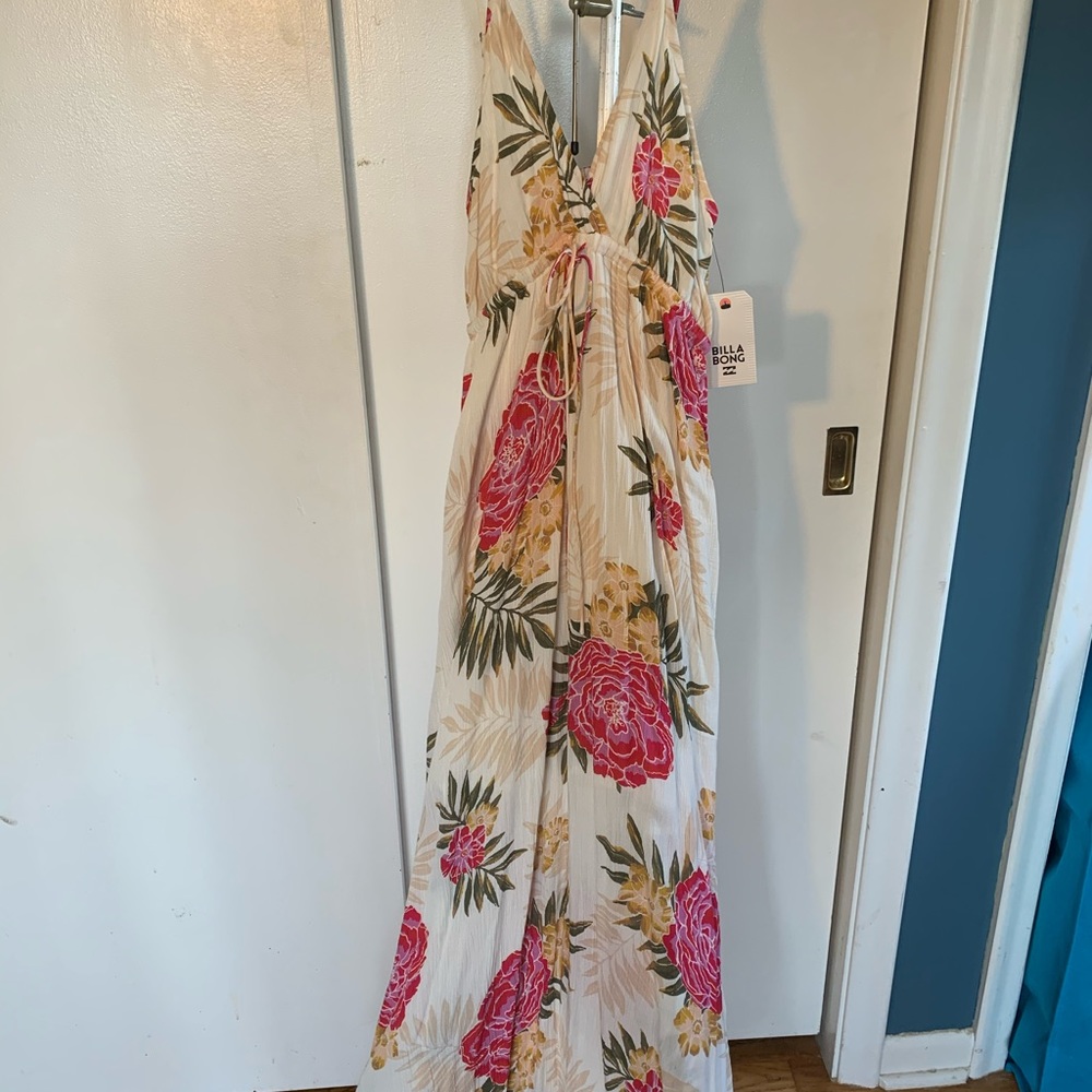 NWT Billabong maxi dress